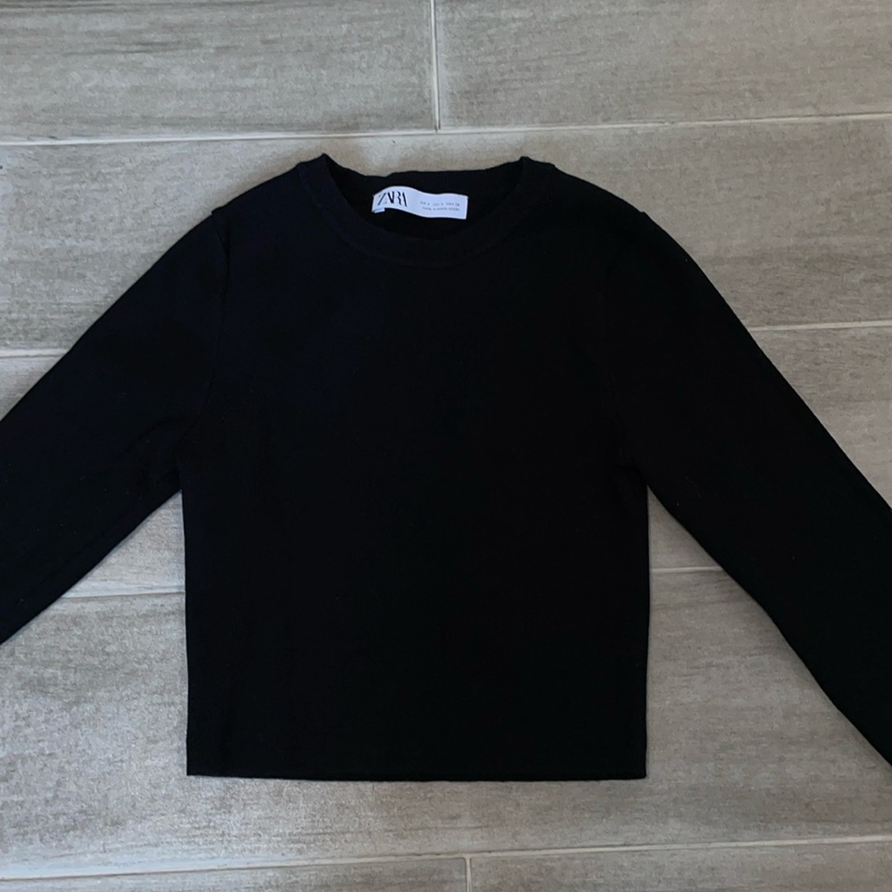 Black long sleeve mini sweater